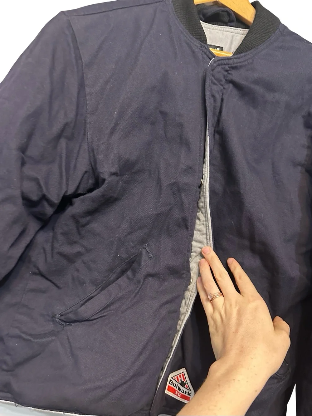 Bulwark FR Navy Blue Midweight Jacket Size Medium Workwear Winter Canvas Casual
